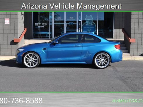 Used 2018 BMW M2 image 3