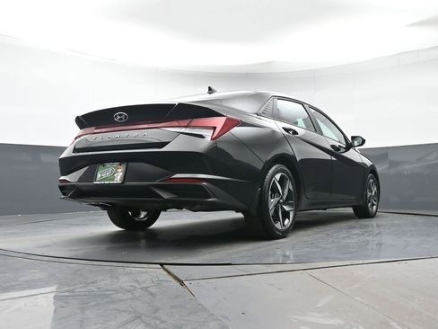 Used 2023 Hyundai Elantra SEL w/ Convenience Package FWD image 28