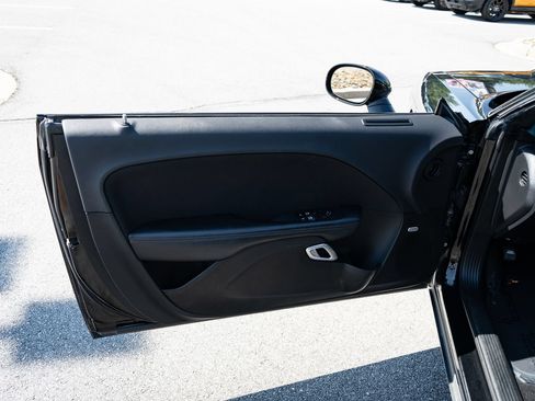 Used 2023 Dodge Challenger GT RWD image 15