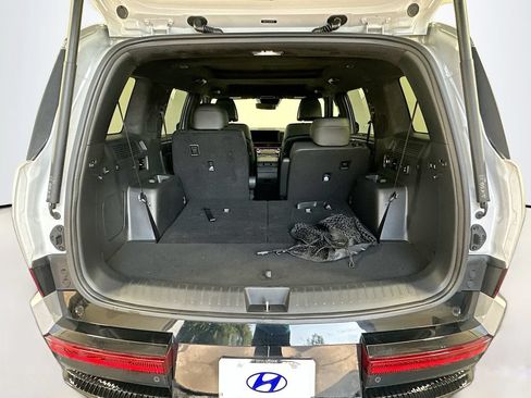 Certified 2025 Hyundai Santa Fe Calligraphy FWD image 26