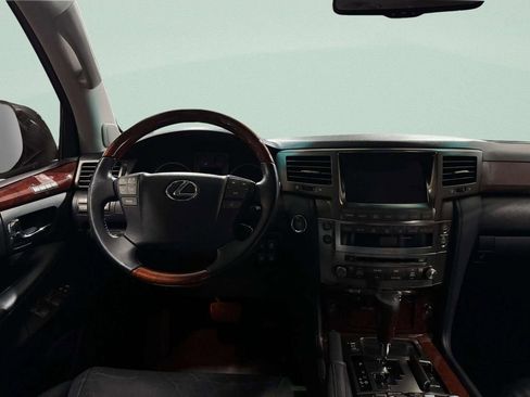 Used 2011 Lexus LX 570 4WD image 13