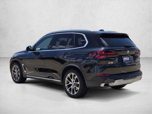 Used 2024 BMW X5 xDrive40i AWD/4WD image 8