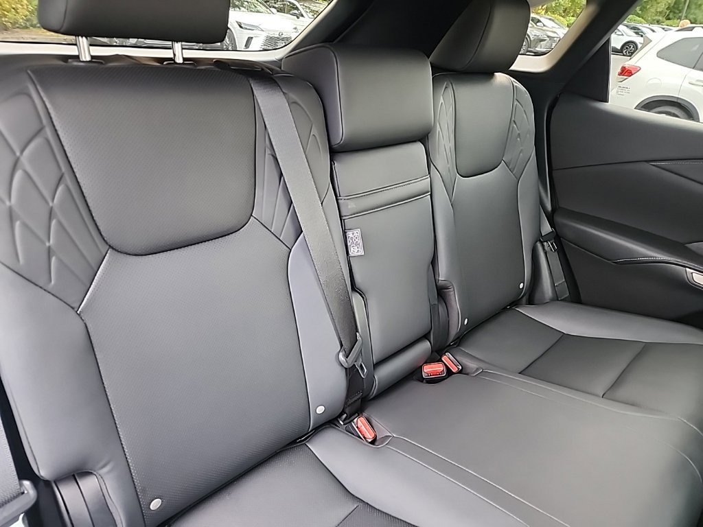 Certified 2026 Lexus RX 350h w/ Convenience Package AWD/4WD image 18