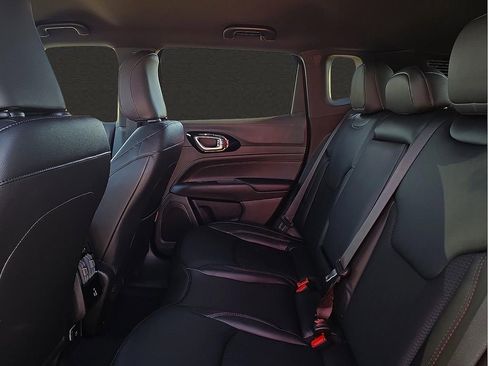 New 2026 Jeep Compass Trailhawk image 9