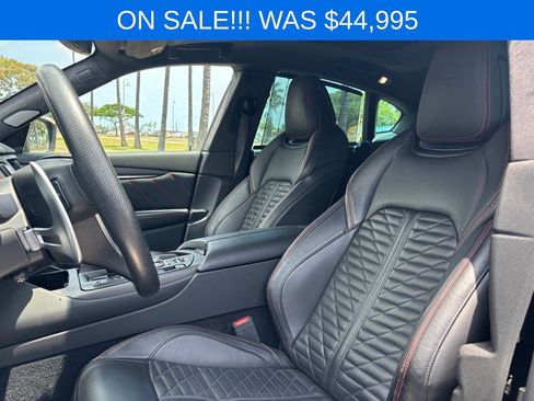 Used 2019 Maserati Levante Trofeo AWD/4WD image 8