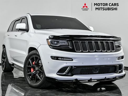Used 2014 Jeep Grand Cherokee SRT8 w/ Luxury Group II AWD/4WD image 1