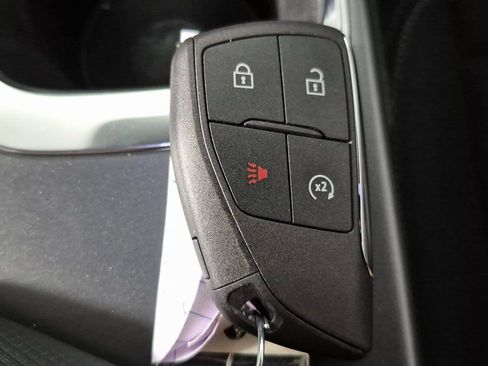 New 2026 Chevrolet Equinox EV LT image 26