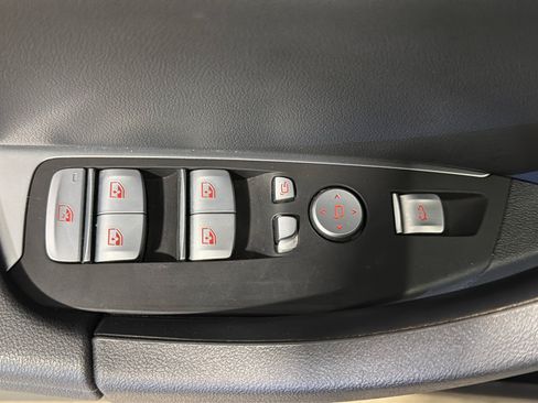 Used 2024 BMW X3 xDrive30i AWD/4WD image 17