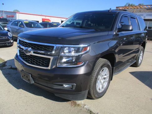 Used 2016 Chevrolet Tahoe LT AWD/4WD image 2