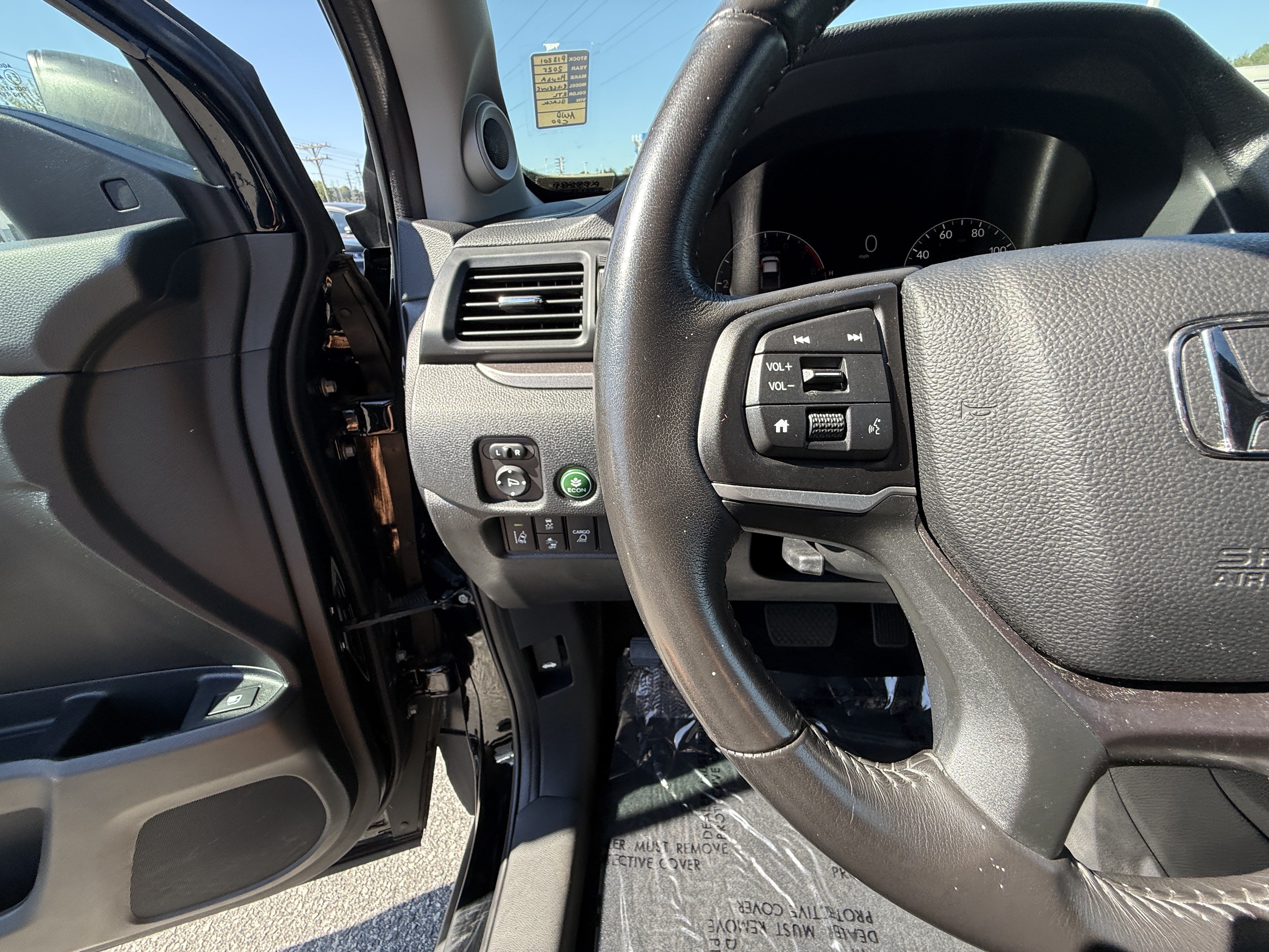 Certified 2025 Honda Ridgeline RTL image 9