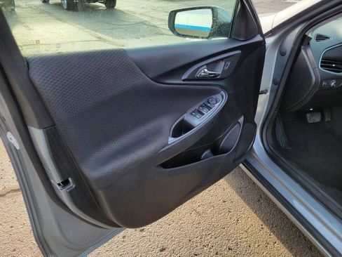 Used 2023 Chevrolet Malibu LT image 6