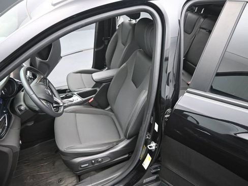 Used 2023 Buick Encore GX Select image 11