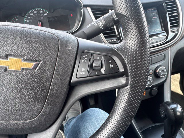 Used 2020 Chevrolet Trax LS w/ Tint and Cruise Package FWD image 24