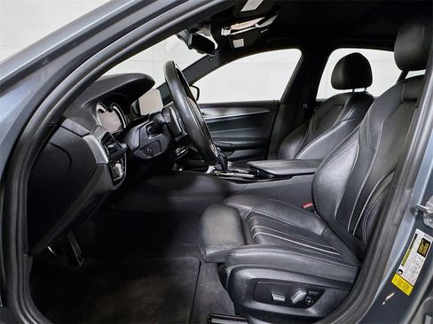 Used 2018 BMW 530i image 20