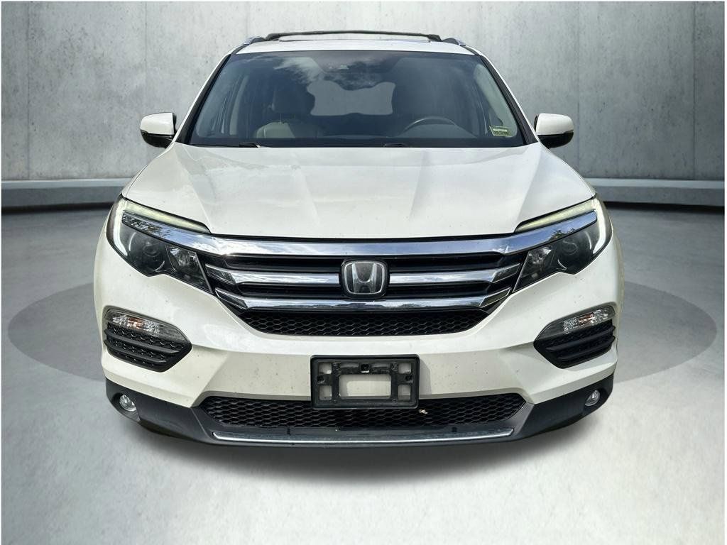 Used 2017 Honda Pilot Elite image 5