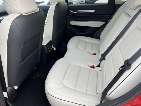 New 2025 MAZDA CX-5 AWD 2.5 S w/ Premium Plus Pkg image 23