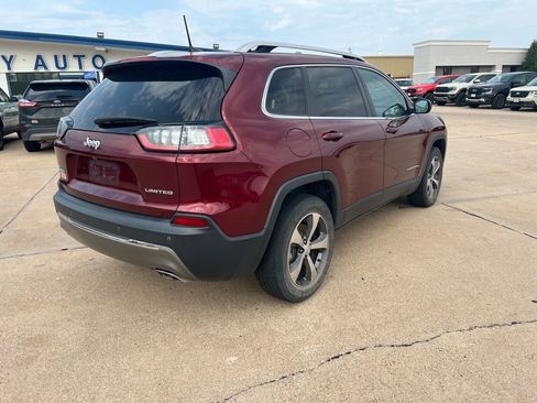 Used 2019 Jeep Cherokee Limited image 7