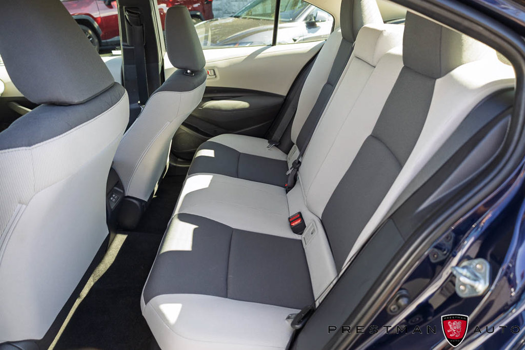 Used 2026 Toyota Corolla LE w/ LE Premium Package FWD image 33
