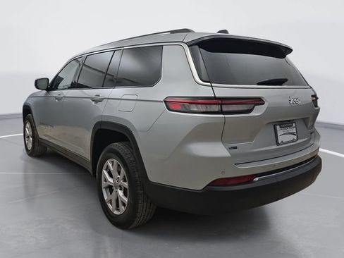 Used 2022 Jeep Grand Cherokee L Limited RWD image 8