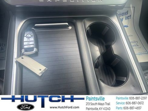 Used 2025 Ford Expedition Platinum AWD/4WD image 38