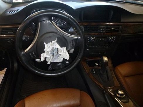 Used 2008 BMW 335xi Coupe image 9