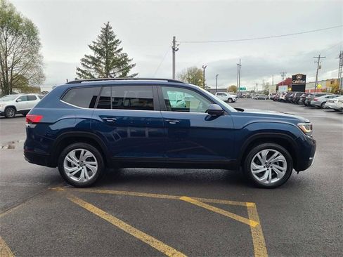Used 2023 Volkswagen Atlas SE image 5