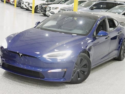 Used 2021 Tesla Model S Plaid image 5