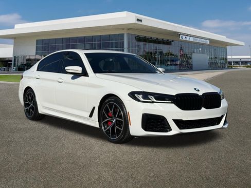 Certified 2023 BMW 540i w/ M Sport Package image 2