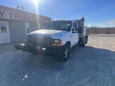 Used 1999 Ford F350 XL image 3