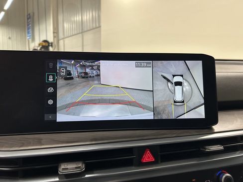Certified 2024 Kia Sorento SX AWD/4WD image 22