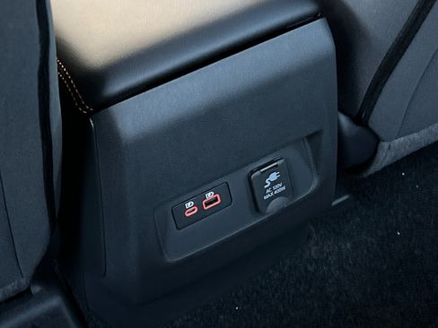 New 2026 Nissan Frontier PRO-4X w/ Pro-4x Convenience Package image 15