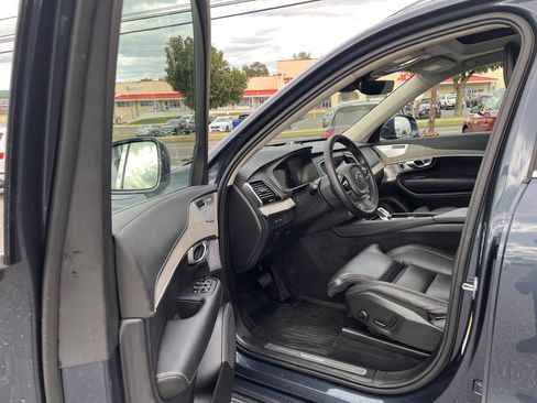 Certified 2024 Volvo XC90 T8 Ultimate image 7