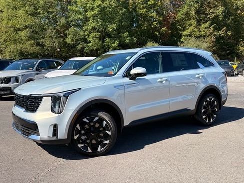 New 2026 Kia Sorento EX AWD/4WD image 2
