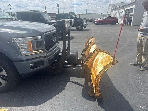 Used 2019 Ford F150 XL w/ Equipment Group 101A Mid AWD/4WD image 3