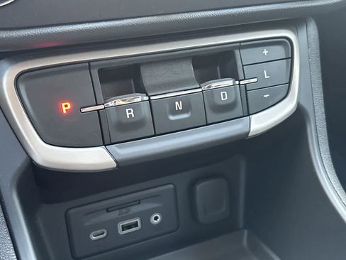 Used 2023 GMC Terrain Denali w/ Denali Premium Package image 27