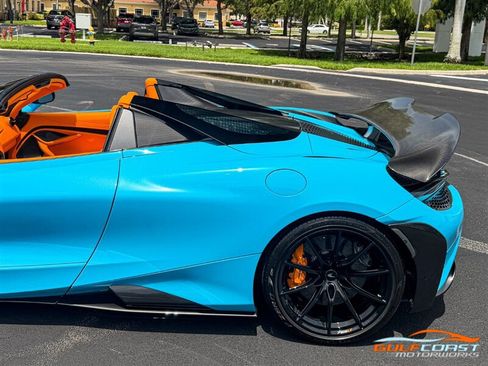 Used 2022 McLaren 765LT RWD image 45