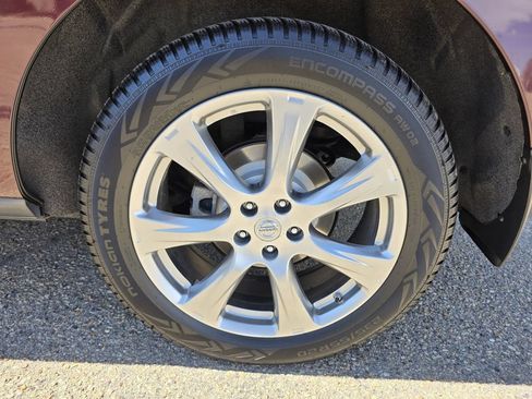 Used 2013 Nissan Murano LE w/ Platinum Pkg AWD/4WD image 41