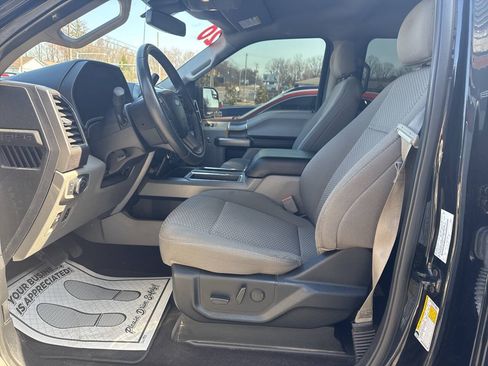 Used 2020 Ford F150 XLT w/ Equipment Group 302A Luxury AWD/4WD image 15