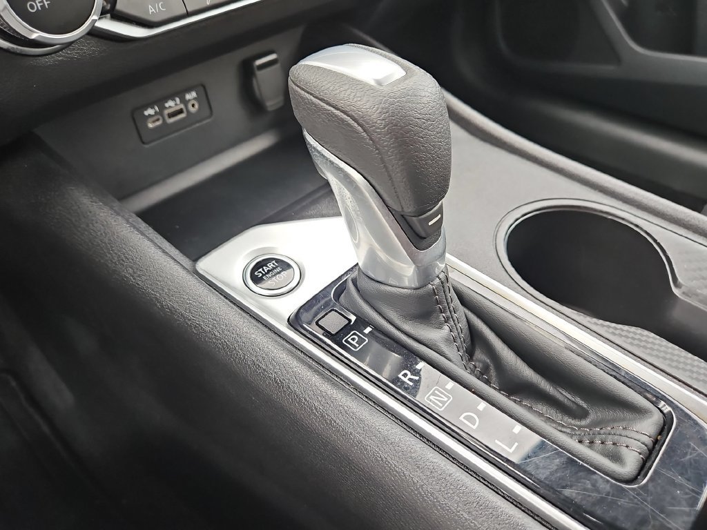 Used 2025 Nissan Altima 2.5 SV FWD image 20