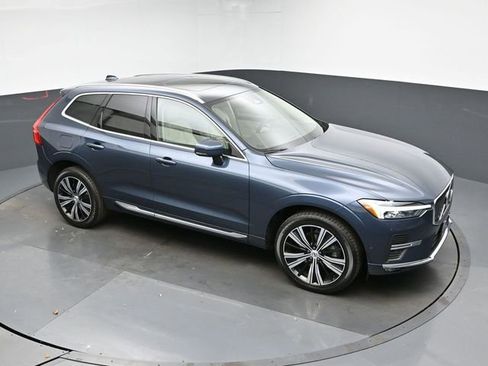 Used 2023 Volvo XC60 B5 Plus w/ Climate Package image 34