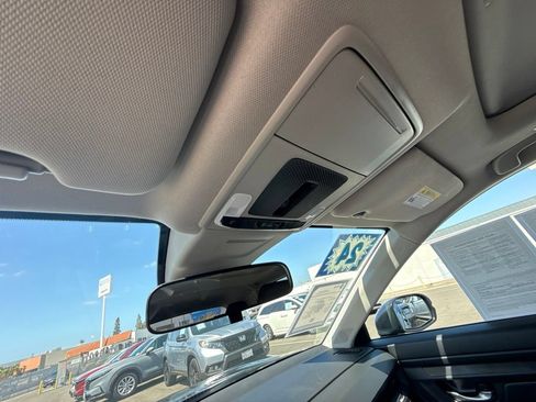 Used 2024 Honda CR-V EX image 34
