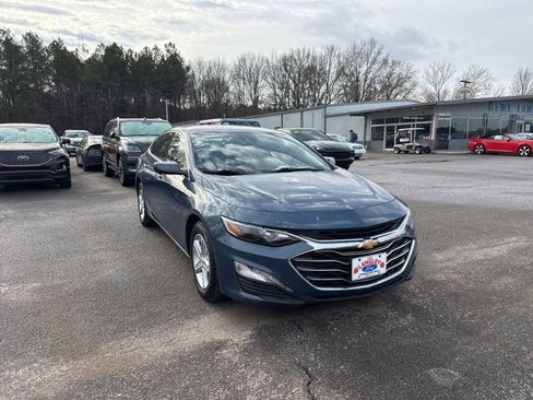 Used 2024 Chevrolet Malibu LT image 11
