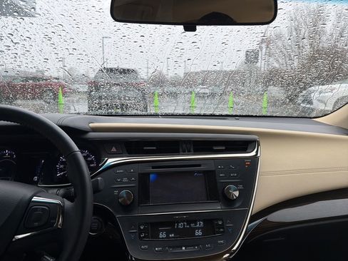 Used 2014 Toyota Avalon XLE image 43