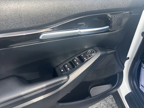 Used 2023 Kia Seltos EX image 11