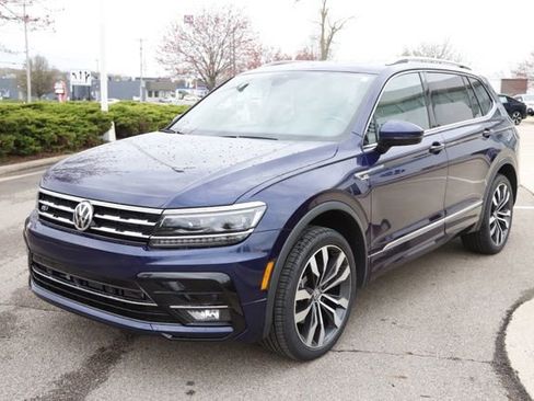 Used 2021 Volkswagen Tiguan SEL Premium R-Line AWD/4WD image 11