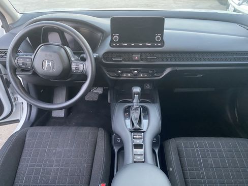 Used 2024 Honda HR-V LX image 18