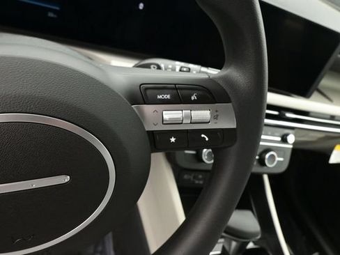 New 2026 Hyundai Tucson SE FWD image 18