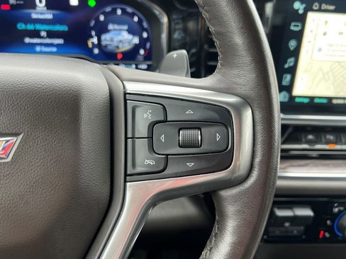 Used 2023 Chevrolet Silverado 1500 LTZ image 36