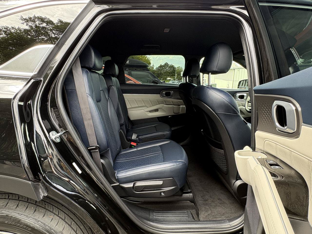 Used 2022 Kia Sorento SX Prestige AWD/4WD image 19