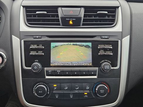 Used 2017 Nissan Altima 2.5 SR w/ Midnight Edition Package image 18